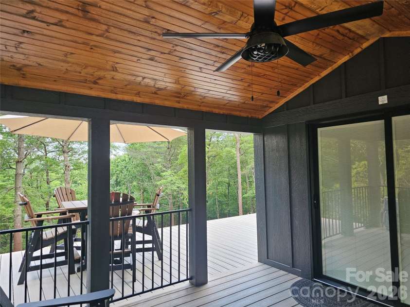 171 Duff Cove Road, Brevard, NC 28712.  MLS# CAR4390871, YatesRealty ID 31816. Coverd Front Porch 