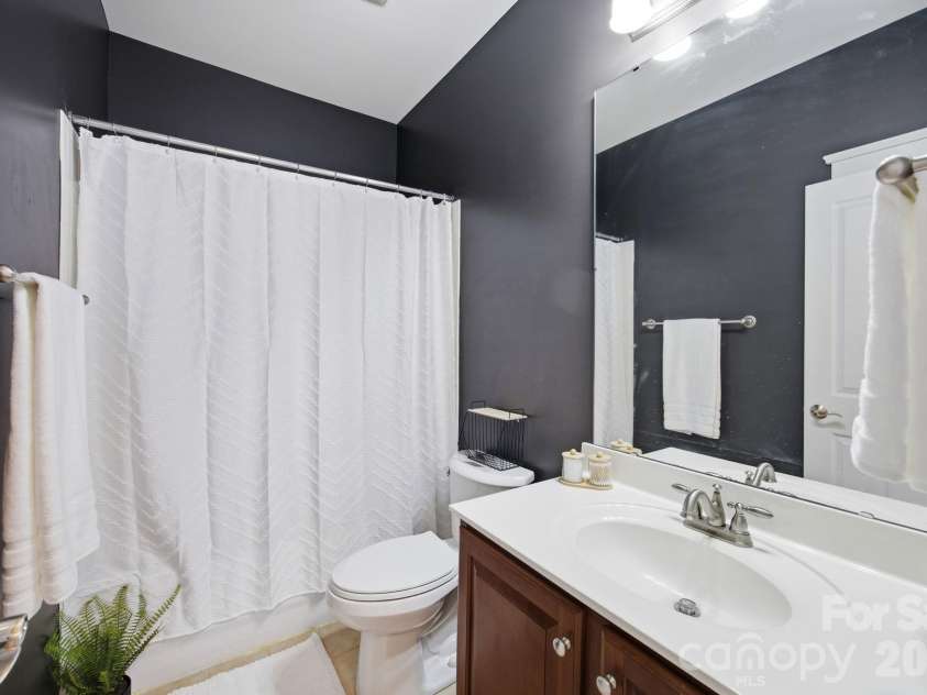 191 Lilac Mist Loop, Mooresville, NC 28115.  MLS# CAR4381636, YatesRealty ID 31819. 