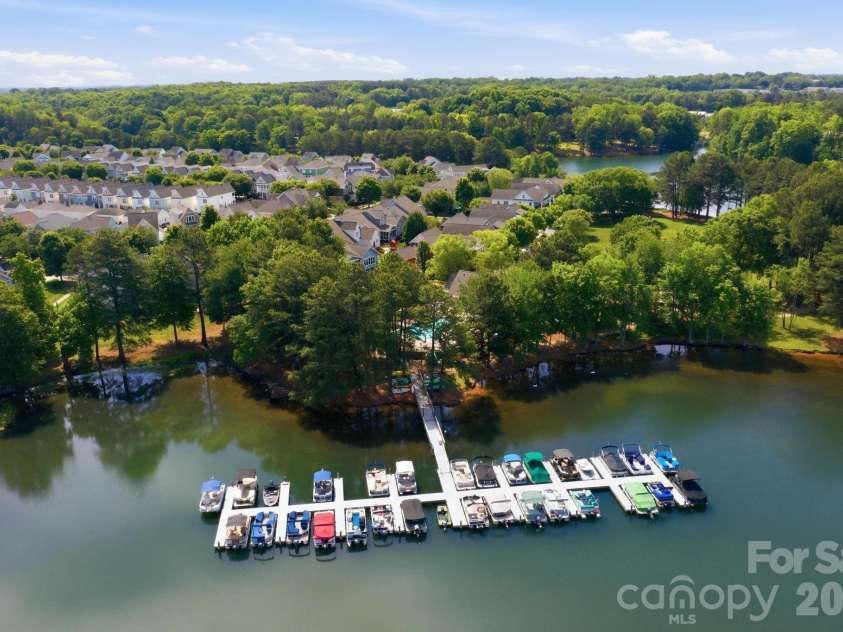 191 Lilac Mist Loop, Mooresville, NC 28115.  MLS# CAR4381636, YatesRealty ID 31819. 
