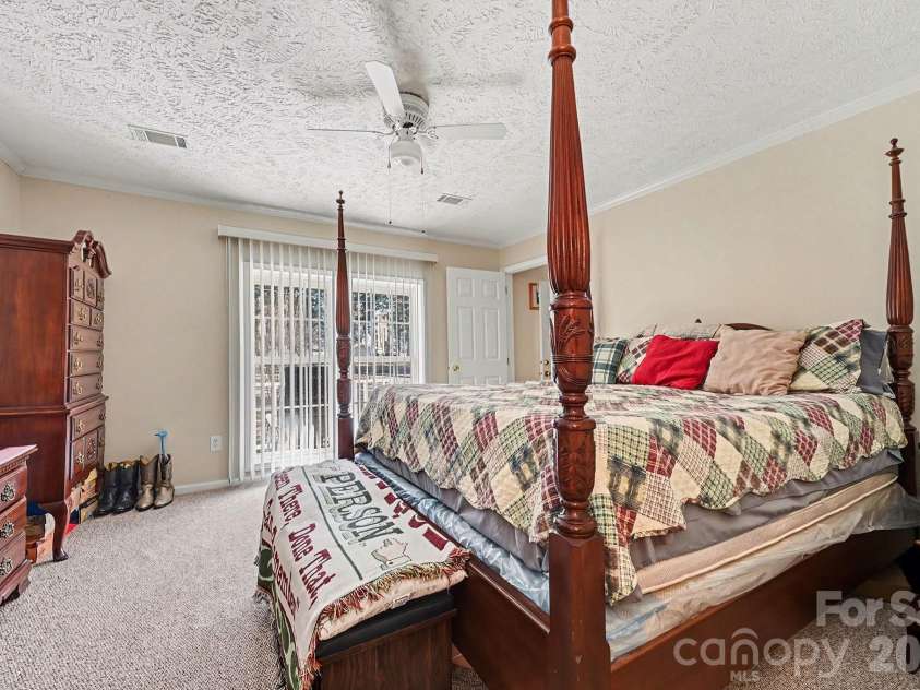 162 Terry Lane Drive, Dallas, NC 28034.  MLS# CAR4338618, YatesRealty ID 3182. 