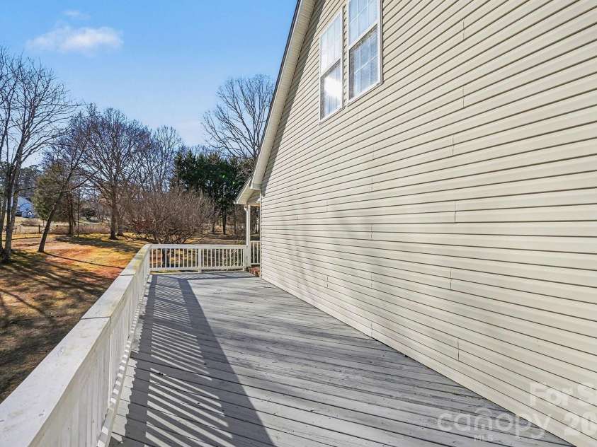 162 Terry Lane Drive, Dallas, NC 28034.  MLS# CAR4338618, YatesRealty ID 3182. 