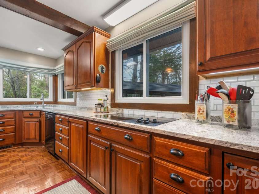 2184 Pine Mountain Drive, Connelly Springs, NC 28612.  MLS# CAR4354781, YatesRealty ID 3182. 