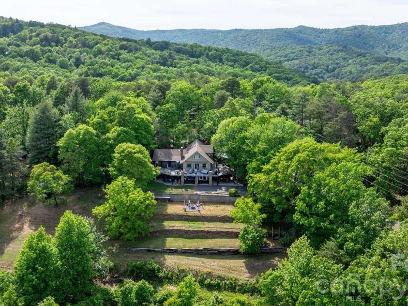 2184 Pine Mountain Drive, Connelly Springs, NC 28612.  MLS# CAR4354781, YatesRealty ID 3182. 