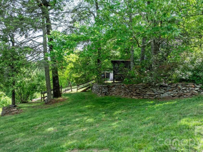 2184 Pine Mountain Drive, Connelly Springs, NC 28612.  MLS# CAR4354781, YatesRealty ID 3182. 