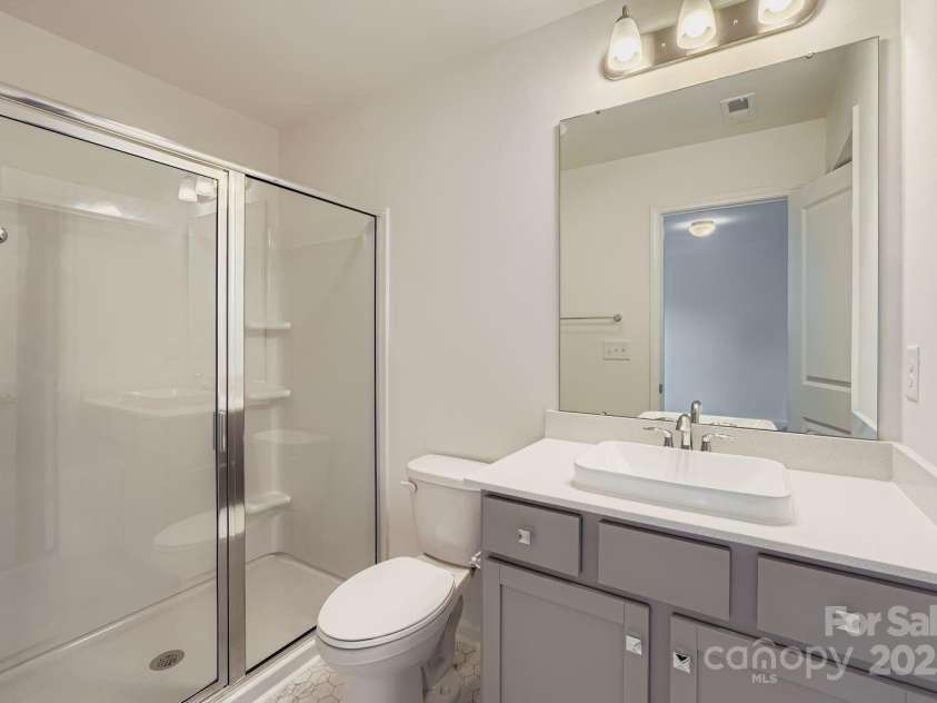 3027 Howell Mill Road, Charlotte, NC 28208.  MLS# CAR4255267, YatesRealty ID 31820. 