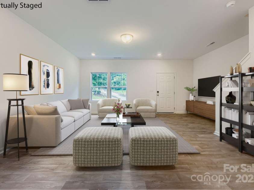 3027 Howell Mill Road, Charlotte, NC 28208.  MLS# CAR4255267, YatesRealty ID 31820. 