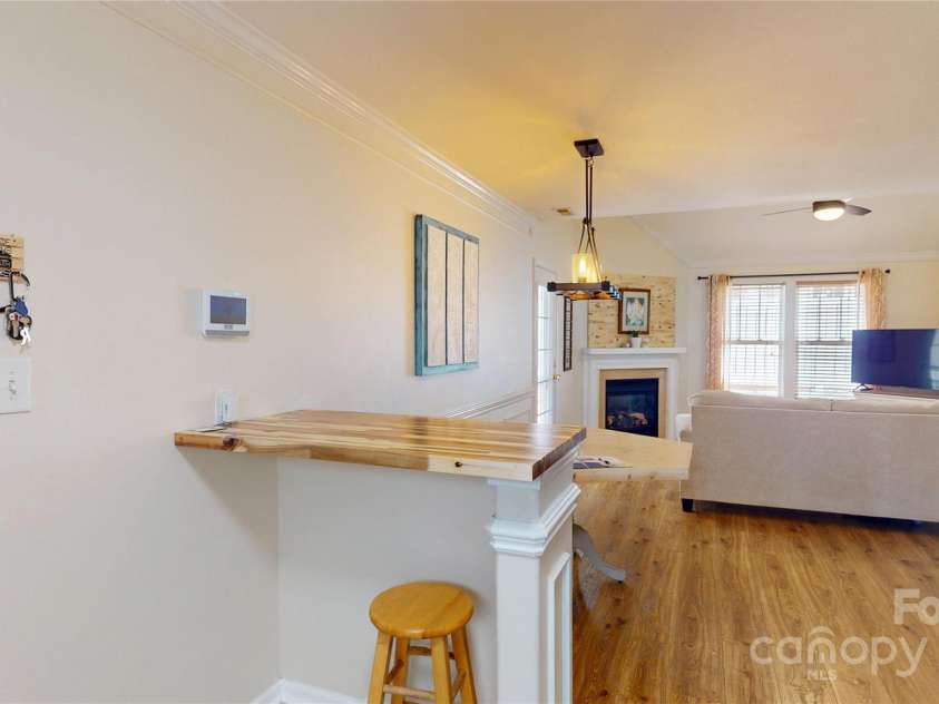 3219 Salud Lane, Fort Mill, SC 29707.  MLS# CAR4288369, YatesRealty ID 31821. 