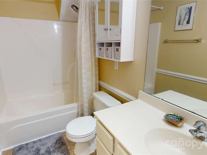 3219 Salud Lane, Fort Mill, SC 29707.  MLS# CAR4288369, YatesRealty ID 31821. 