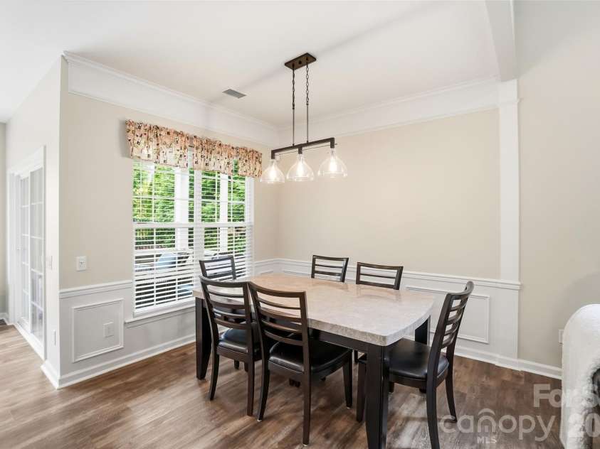 3402 Darlington Road, Matthews, NC 28105.  MLS# CAR4389416, YatesRealty ID 31821. 