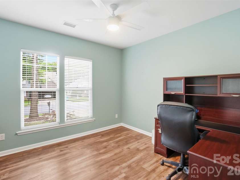 3402 Darlington Road, Matthews, NC 28105.  MLS# CAR4389416, YatesRealty ID 31821. 