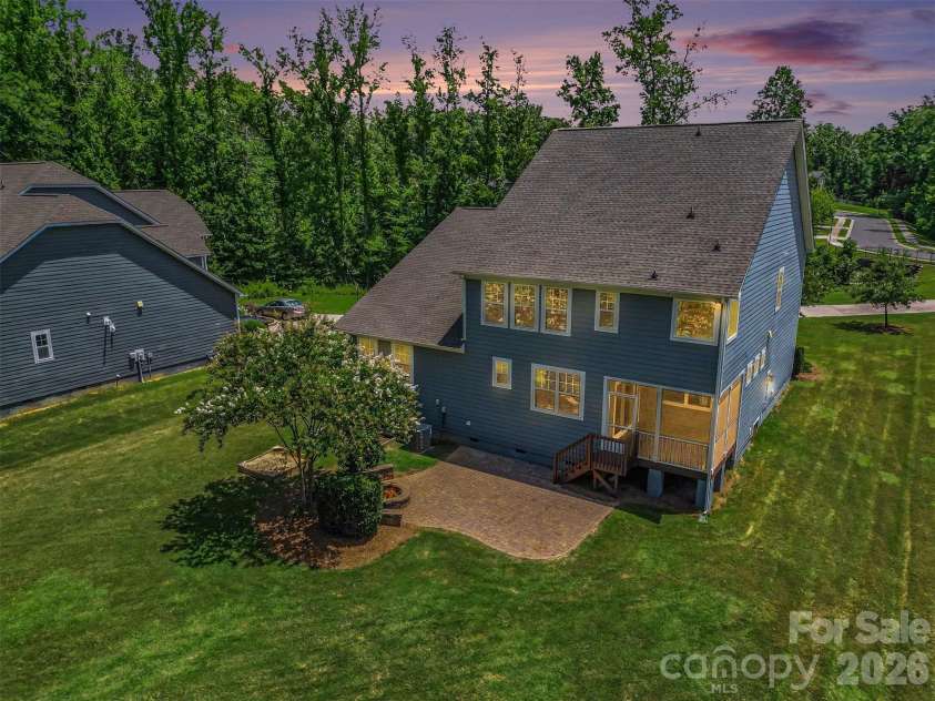 2521 Surveyor General Drive, Waxhaw, NC 28173.  MLS# CAR4426131, YatesRealty ID 31822. 
