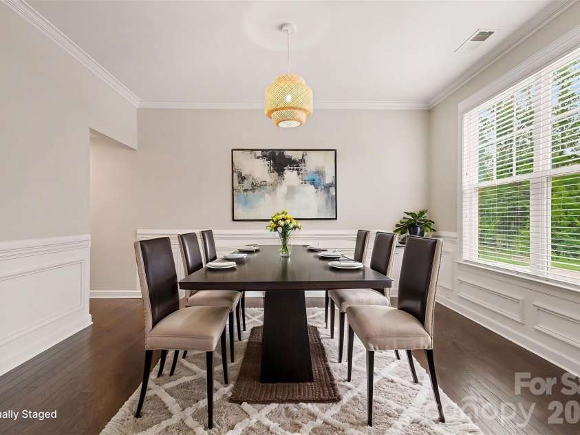 2521 Surveyor General Drive, Waxhaw, NC 28173.  MLS# CAR4426131, YatesRealty ID 31822. The dining room