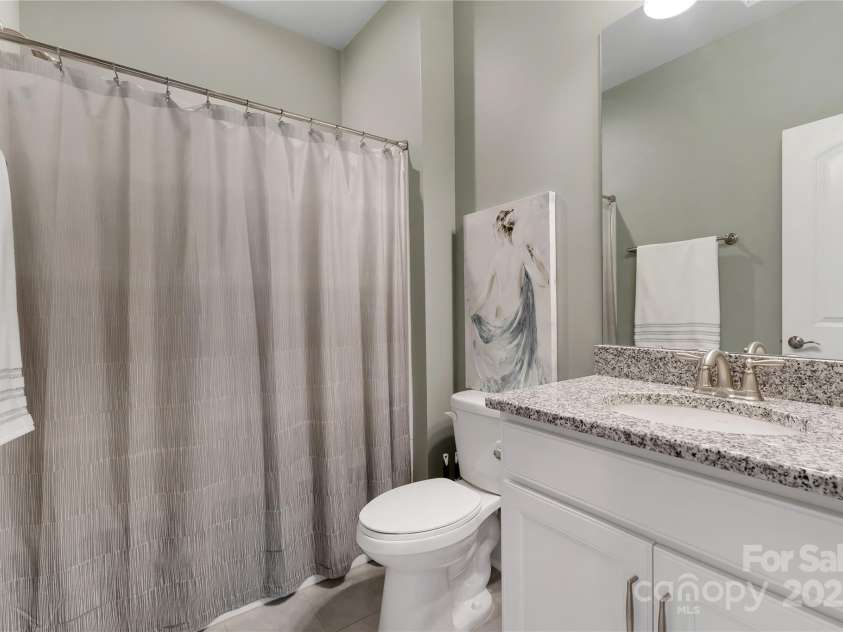11313 Limehurst Place, Charlotte, NC 28278.  MLS# CAR4269063, YatesRealty ID 31824. 