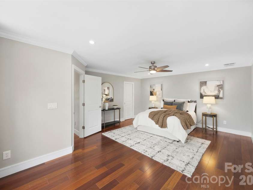 9415 Bonnie Briar Circle, Charlotte, NC 28277.  MLS# CAR4389175, YatesRealty ID 31824. Primary Bedroom
