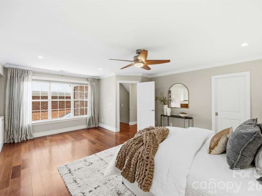 9415 Bonnie Briar Circle, Charlotte, NC 28277.  MLS# CAR4389175, YatesRealty ID 31824. Primary Bedroom
