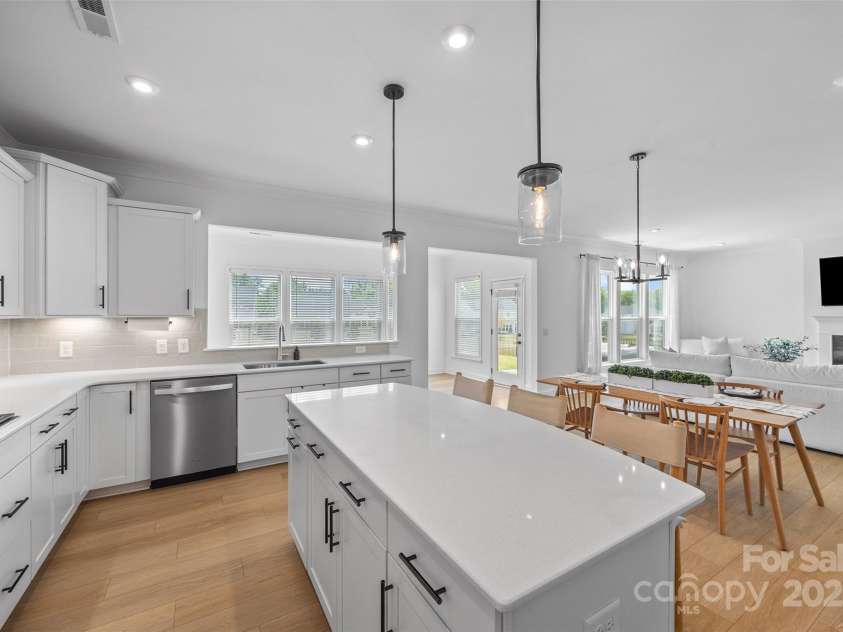 4627 Cava Court, Indian Land, SC 29707.  MLS# CAR4286634, YatesRealty ID 31825. Amazing Open Concept Floorplan for entertaining