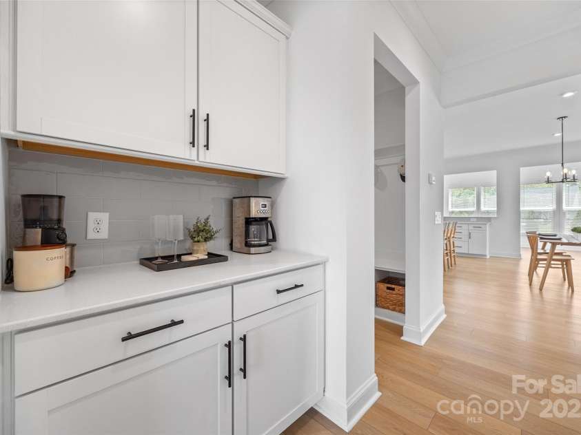 4627 Cava Court, Indian Land, SC 29707.  MLS# CAR4286634, YatesRealty ID 31825. Butler Pantry