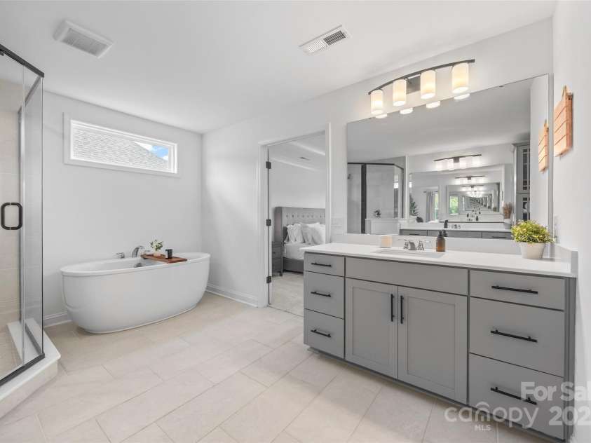 4627 Cava Court, Indian Land, SC 29707.  MLS# CAR4286634, YatesRealty ID 31825. Primary Bath