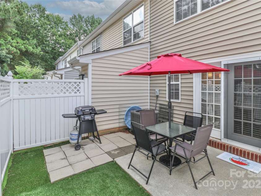 131 Delargy Circle, Mooresville, NC 28117.  MLS# CAR4282919, YatesRealty ID 31826. 