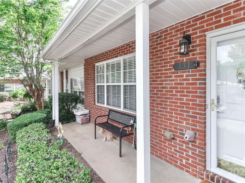 131 Delargy Circle, Mooresville, NC 28117.  MLS# CAR4282919, YatesRealty ID 31826. 
