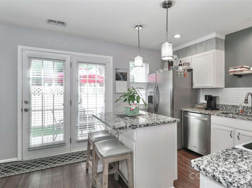 131 Delargy Circle, Mooresville, NC 28117.  MLS# CAR4282919, YatesRealty ID 31826. 