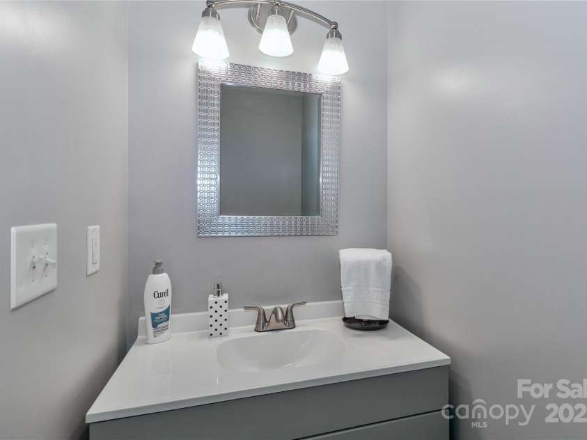 131 Delargy Circle, Mooresville, NC 28117.  MLS# CAR4282919, YatesRealty ID 31826. 