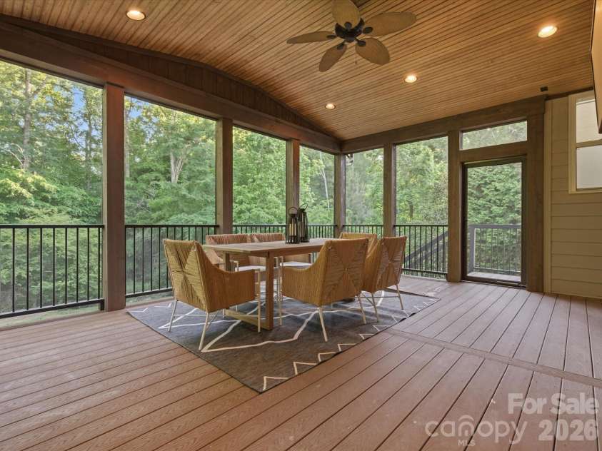 1126 Bromley Drive, Matthews, NC 28104.  MLS# CAR4379610, YatesRealty ID 31827. 