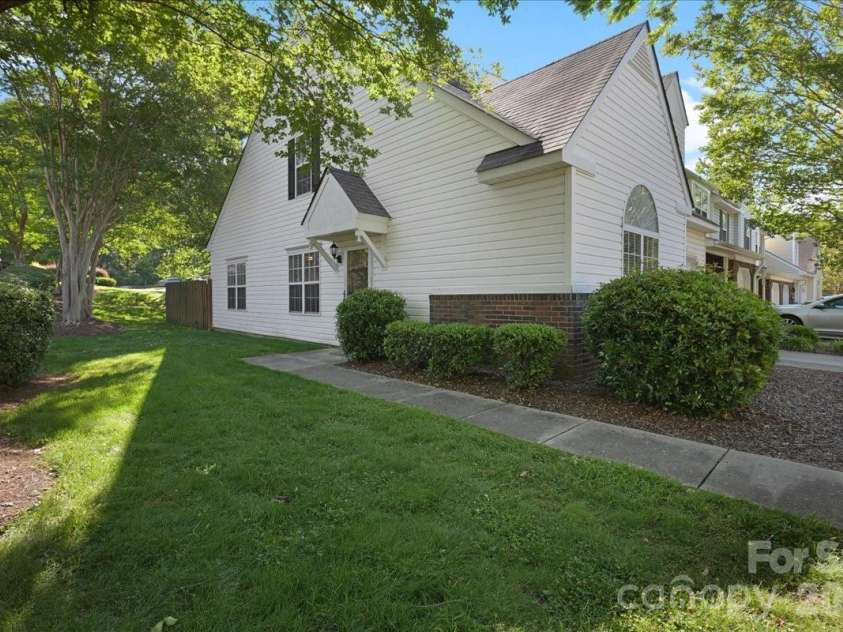 8935 Houston Ridge Road, Charlotte, NC 28277.  MLS# CAR4383140, YatesRealty ID 31828. 