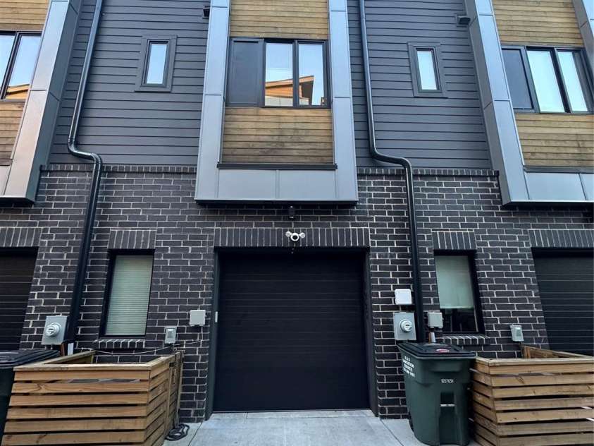 1005 Zinc Lane, Charlotte, NC 28205.  MLS# CAR4291741, YatesRealty ID 31829. 