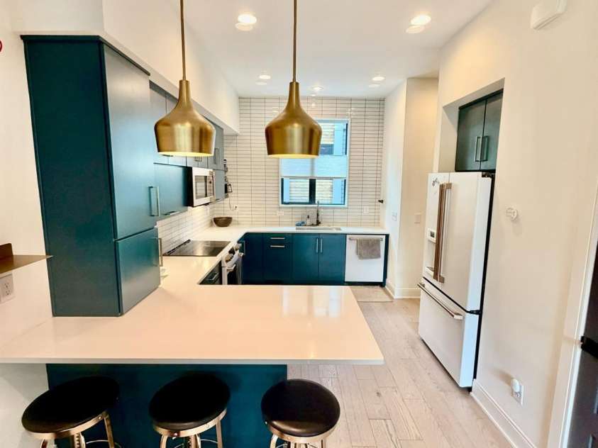 1005 Zinc Lane, Charlotte, NC 28205.  MLS# CAR4291741, YatesRealty ID 31829. 