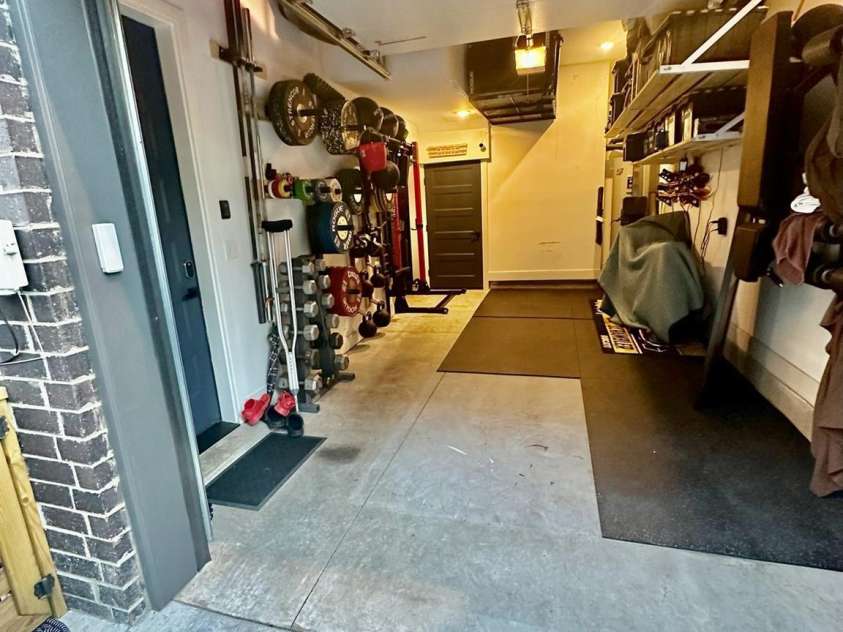 1005 Zinc Lane, Charlotte, NC 28205.  MLS# CAR4291741, YatesRealty ID 31829. 