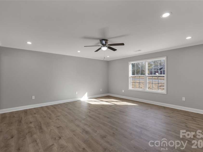 2166 Reeves Road, Lancaster, SC 29720.  MLS# CAR4325559, YatesRealty ID 3183. 