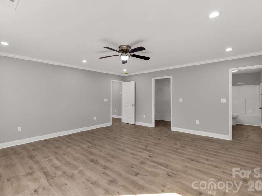 2166 Reeves Road, Lancaster, SC 29720.  MLS# CAR4325559, YatesRealty ID 3183. 