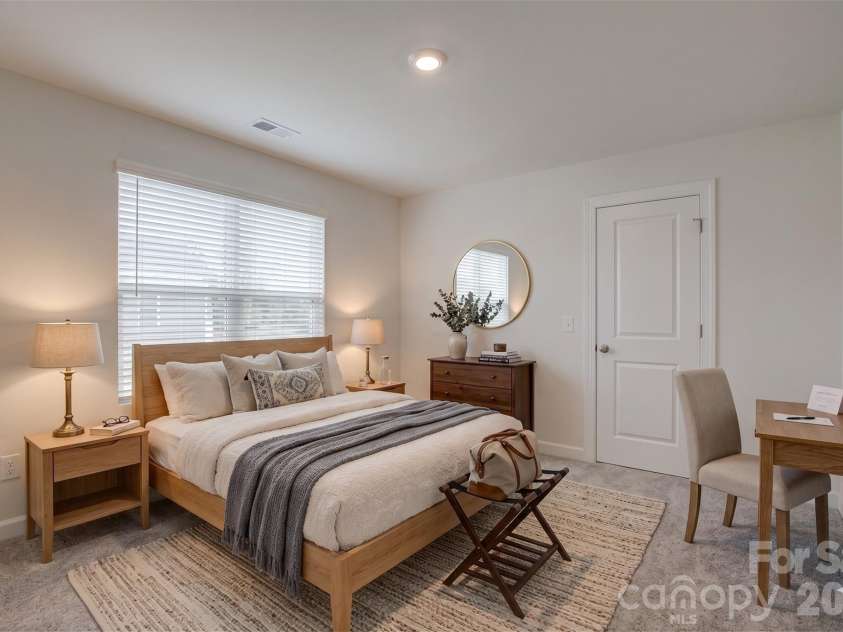 4053 Armstrong Farm Drive, Belmont, NC 28012.  MLS# CAR4391713, YatesRealty ID 31830. Virtually staged