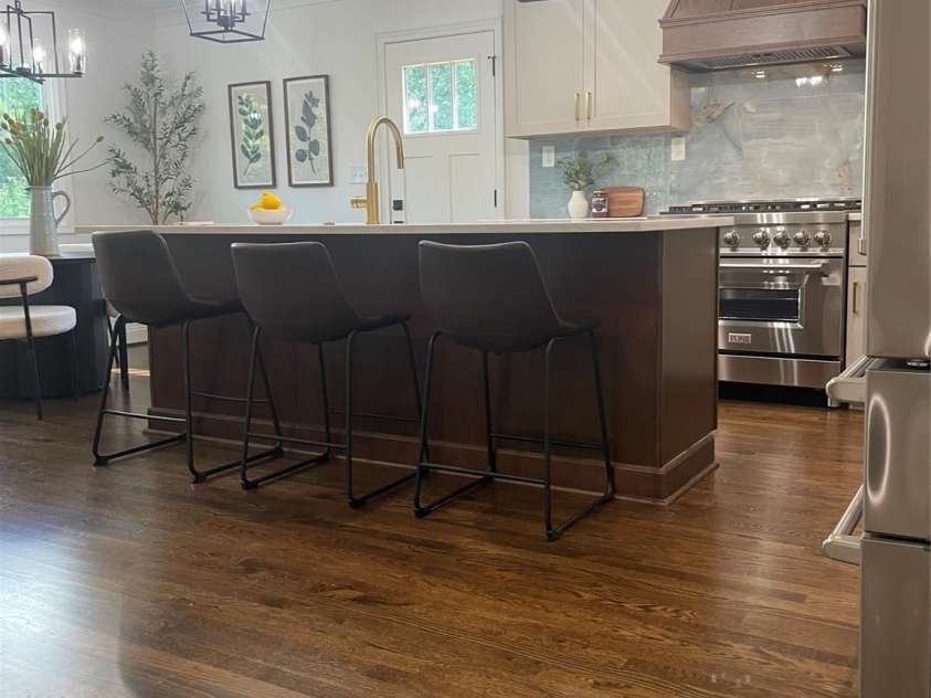 5840 Charing Place, Charlotte, NC 28211.  MLS# CAR4266870, YatesRealty ID 31830. 