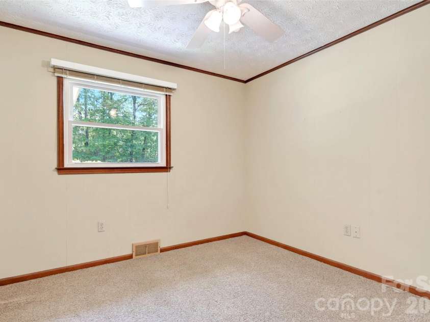 103 Richard Lane, Black Mountain, NC 28711.  MLS# CAR4393479, YatesRealty ID 31831. Guest bedroom 1