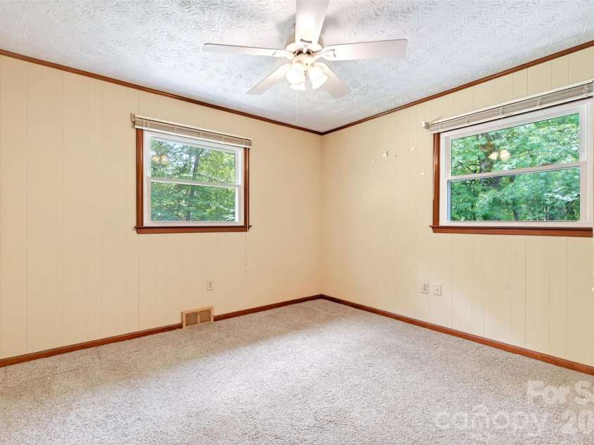 103 Richard Lane, Black Mountain, NC 28711.  MLS# CAR4393479, YatesRealty ID 31831. Guest bedroom 2