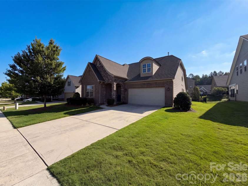 9565 Horsebit Lane, Concord, NC 28027.  MLS# CAR4406554, YatesRealty ID 31832. 