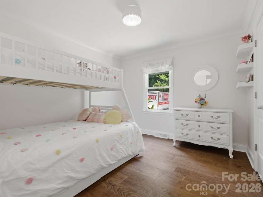 6819 Woodstock Drive, Charlotte, NC 28210.  MLS# CAR4394251, YatesRealty ID 31834. Guest Bedroom 1