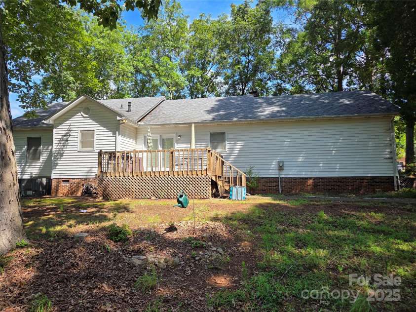 2689 Saddlewood Circle, Concord, NC 28027.  MLS# CAR4288217, YatesRealty ID 31835. 