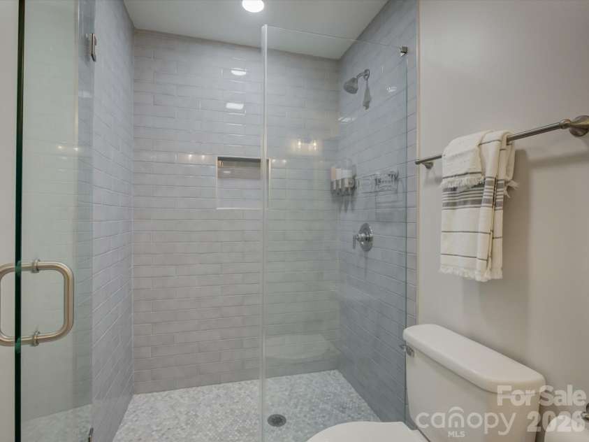 3423 Sudbury Road, Charlotte, NC 28205.  MLS# CAR4391710, YatesRealty ID 31835. 