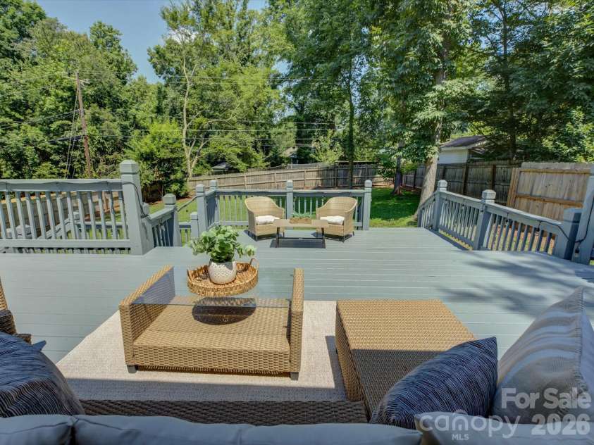 3423 Sudbury Road, Charlotte, NC 28205.  MLS# CAR4391710, YatesRealty ID 31835. 