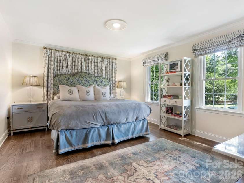 2901 Valencia Terrace, Charlotte, NC 28211.  MLS# CAR4394269, YatesRealty ID 31836. 