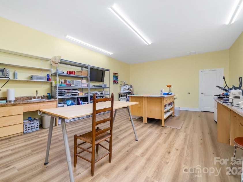 560 Blue Sky Drive, Dallas, NC 28034.  MLS# CAR4262735, YatesRealty ID 31836. Charming Flex Space, Ideal for Crafting, Hobbies, or Home Projects
