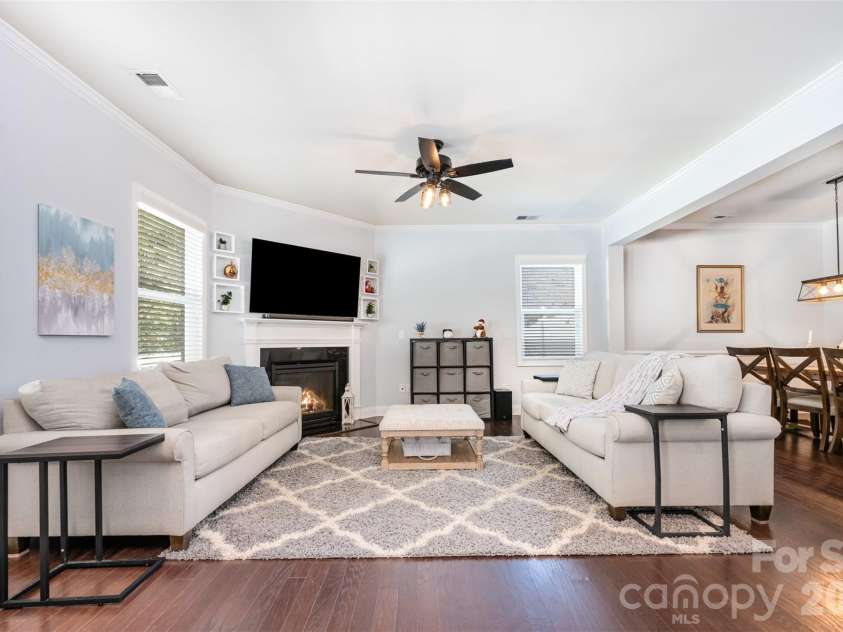 1655 Durant Drive, Rock Hill, SC 29732.  MLS# CAR4314632, YatesRealty ID 31837. Great Room