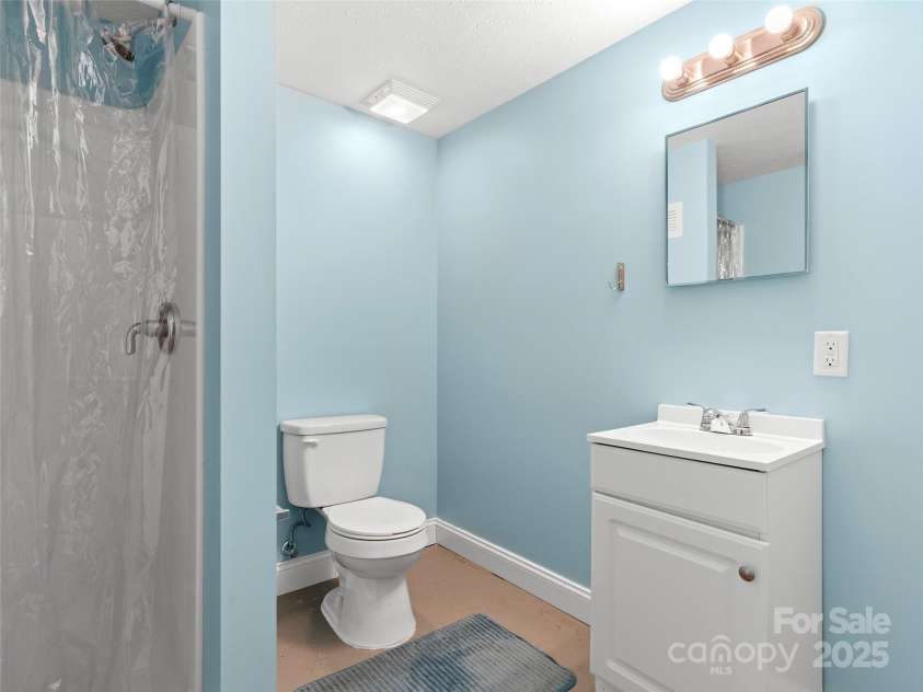 7 Morgan Boulevard, Arden, NC 28704.  MLS# CAR4279442, YatesRealty ID 31837. 