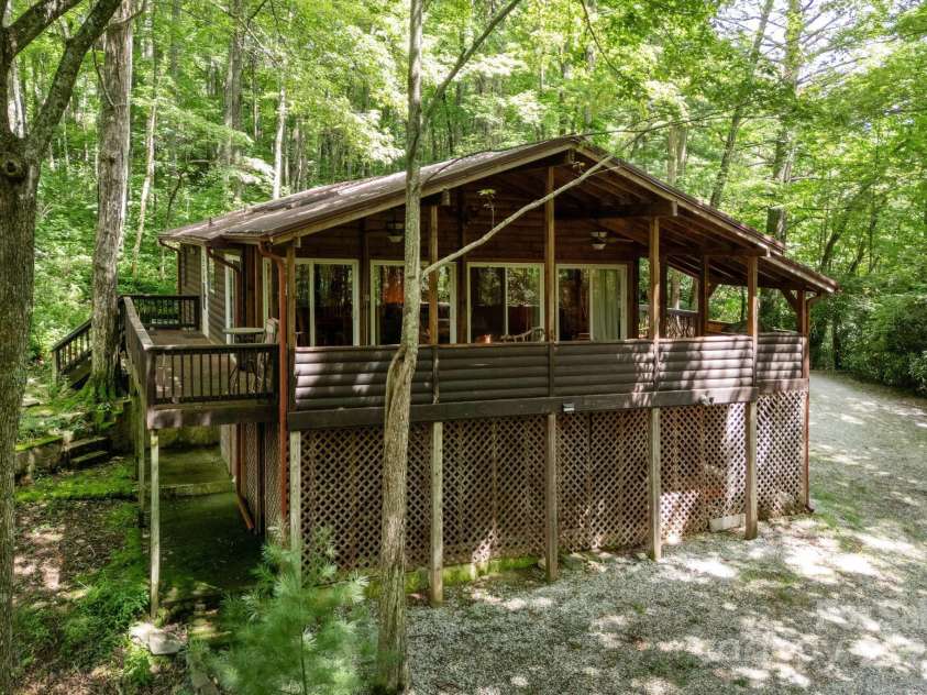 3014 Slick Fisher Road, Lake Toxaway, NC 28747.  MLS# CAR4289982, YatesRealty ID 31838. Front Side of the house