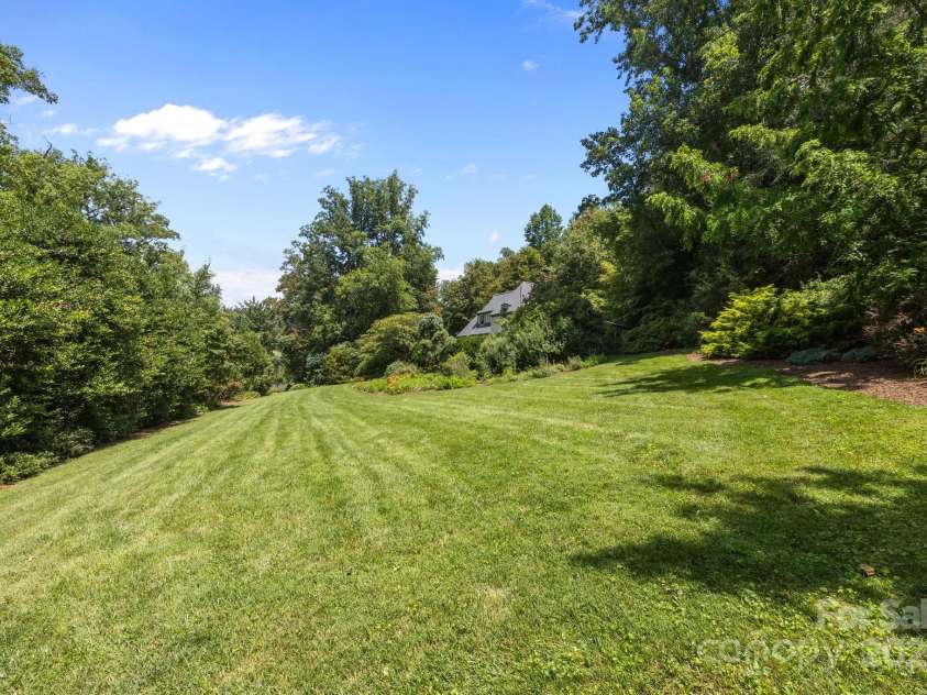 12 Rice Branch Road, Asheville, NC 28804.  MLS# CAR4277334, YatesRealty ID 31839. 