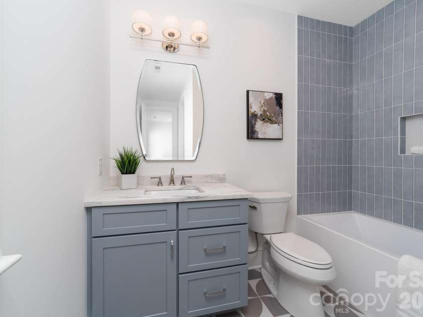 222 Walnut Street, Davidson, NC 28036.  MLS# CAR4370424, YatesRealty ID 31839. 