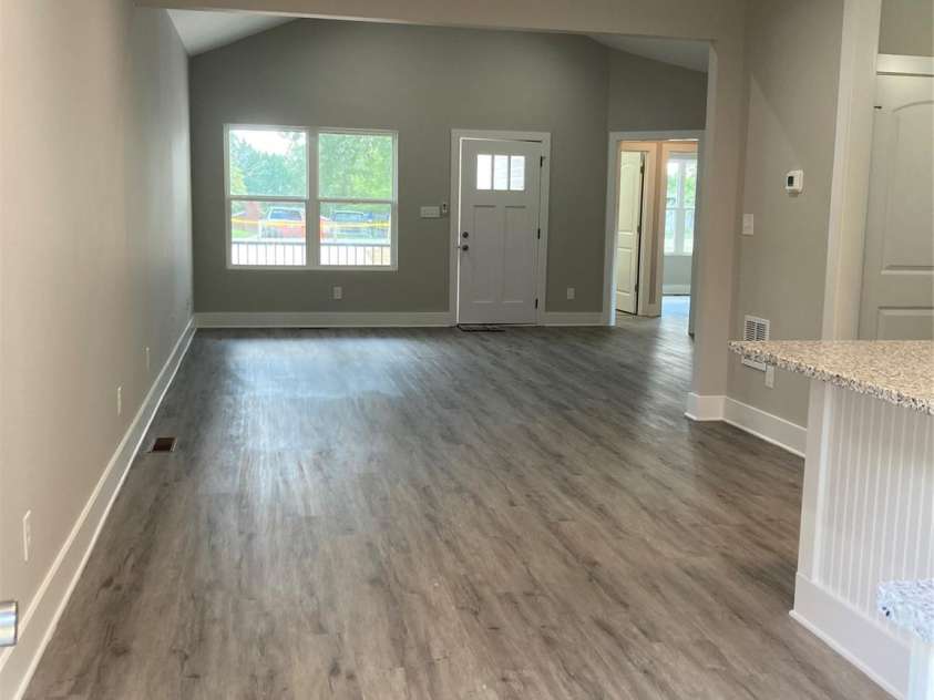 318 Davis Park Road, Gastonia, NC 28052.  MLS# CAR4287400, YatesRealty ID 3184. 